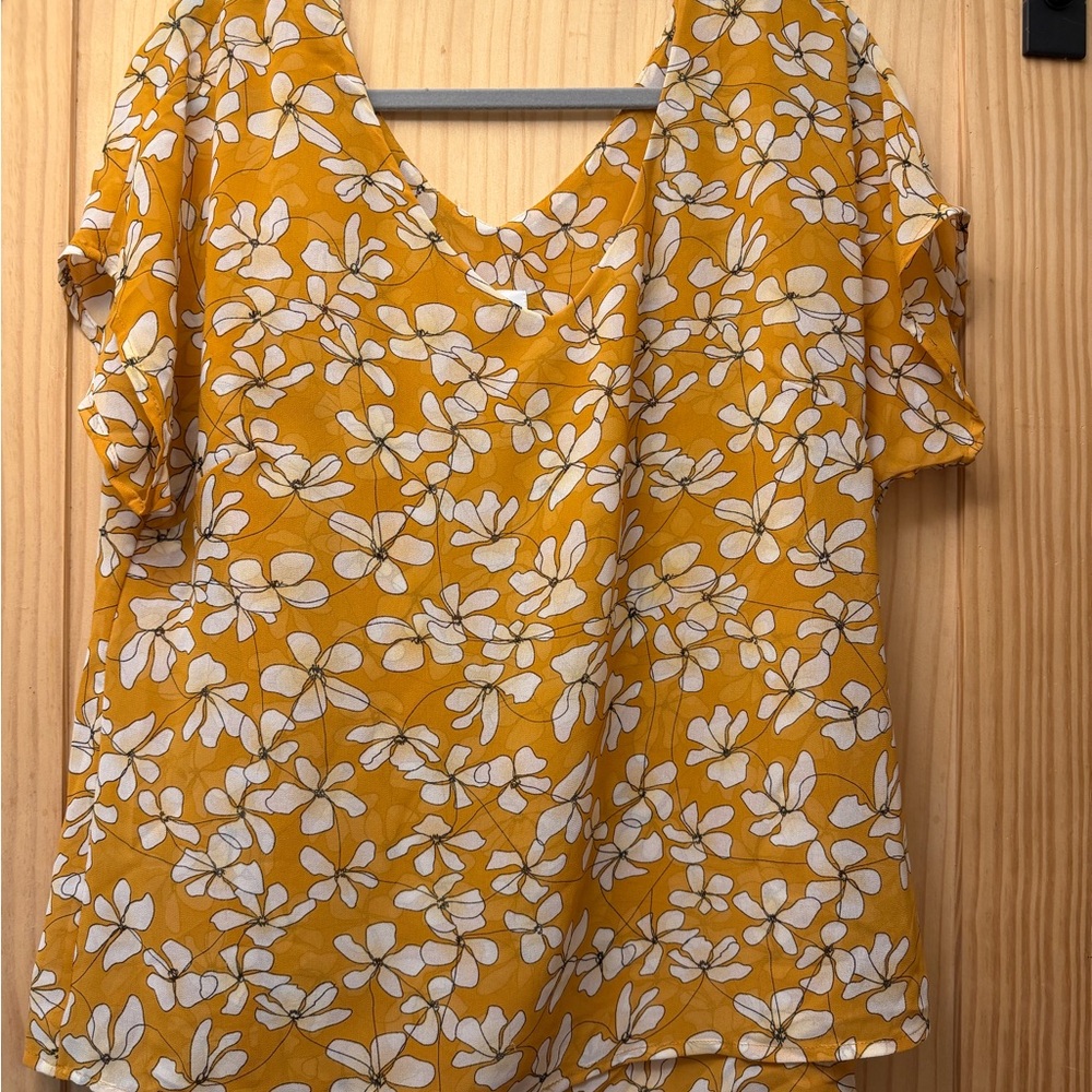 CAbi Mustard Yellow Floral V-Neck Short Sleeve Blouse